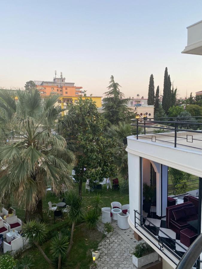 Garden Boutique Hotel Elbasan Buitenkant foto