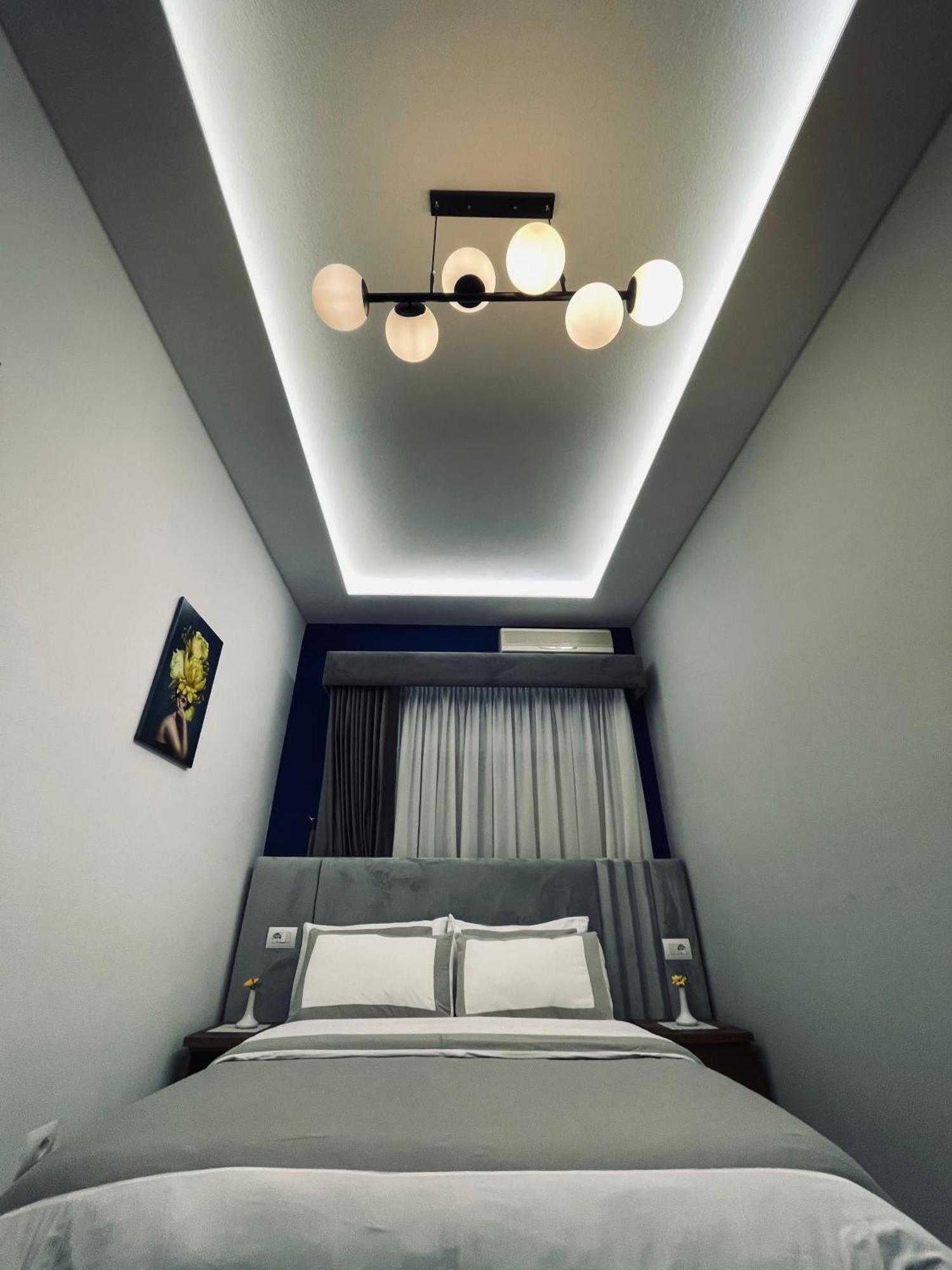 Garden Boutique Hotel Elbasan Buitenkant foto