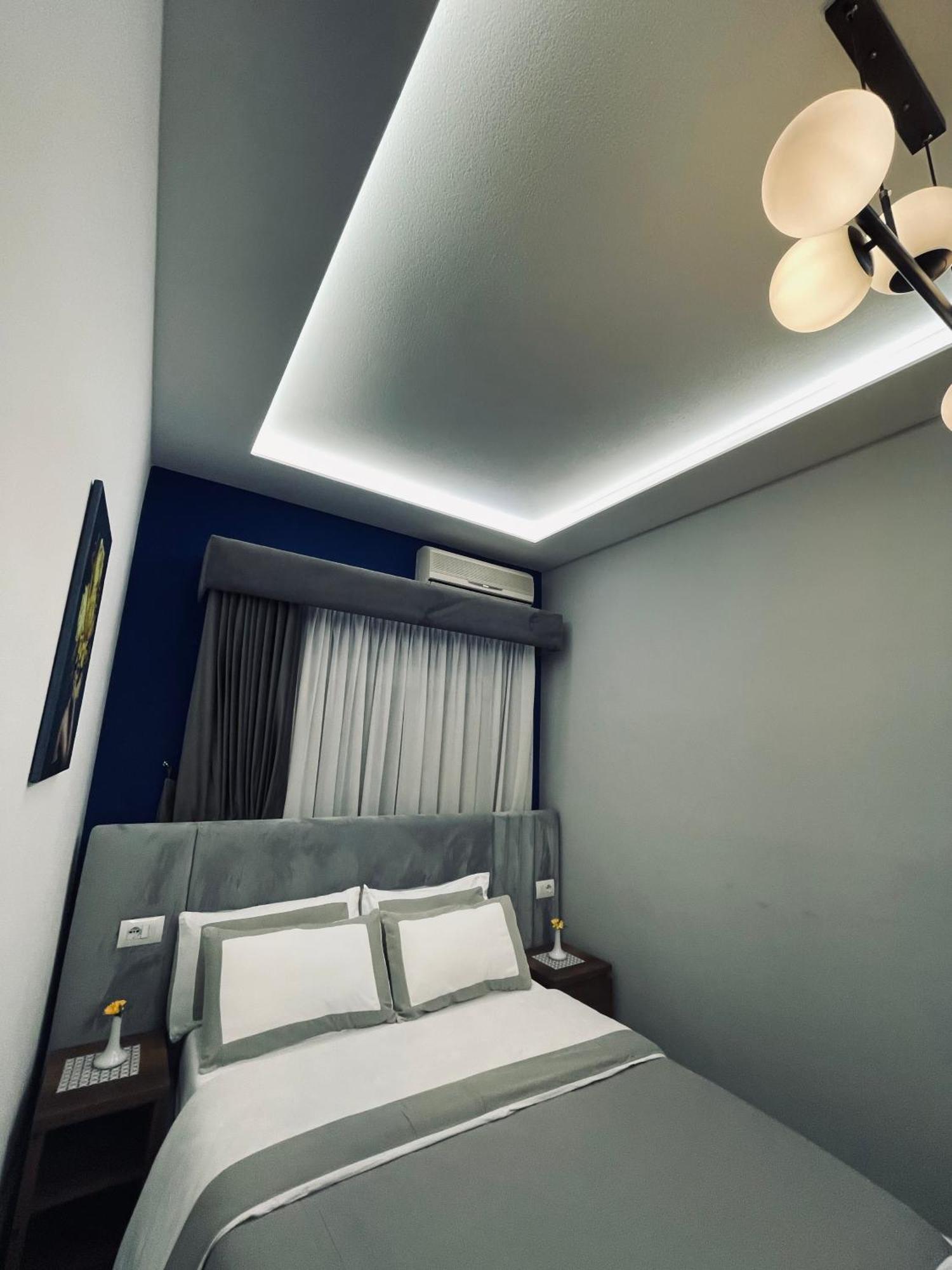Garden Boutique Hotel Elbasan Buitenkant foto